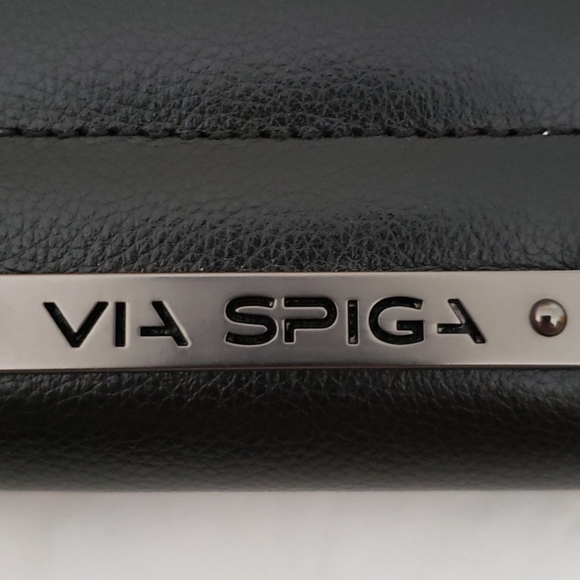 Wallet - Picture 2 of 5